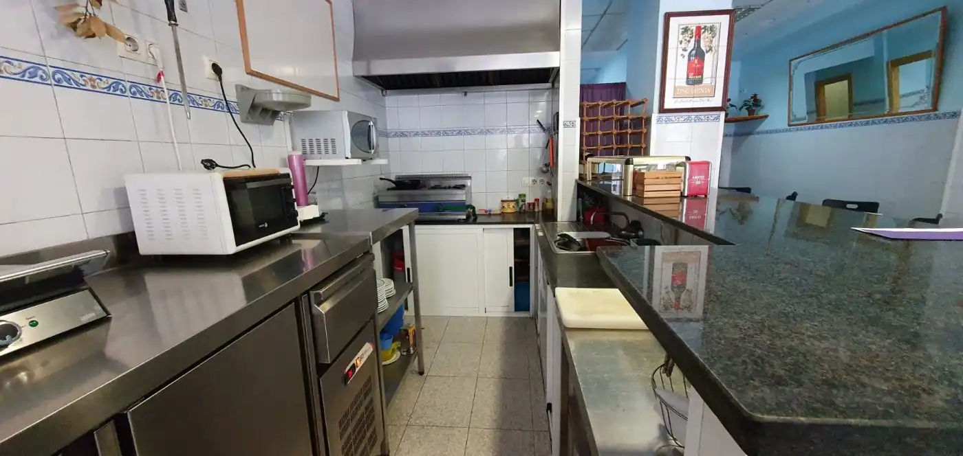 Küche von Geschaftsraum zur Miete in Cullera mit Terrasse