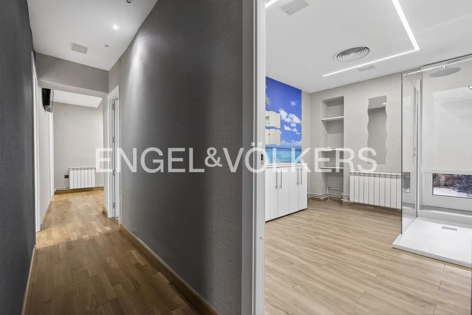 Houses for sale in Sevilla  with Air Conditioner, Heating and Parquet flooring
