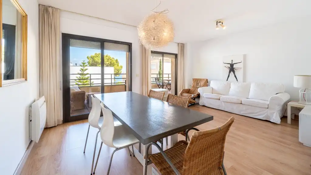 Comedor de Apartamento en venta en Calvià con Aire acondicionado, Terraza y Trastero