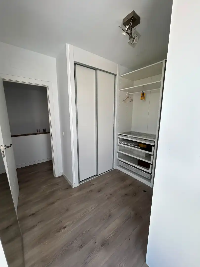 Habitación de Casa adosada en venta en Bormujos con Aire acondicionado, Jardín privado y Terraza