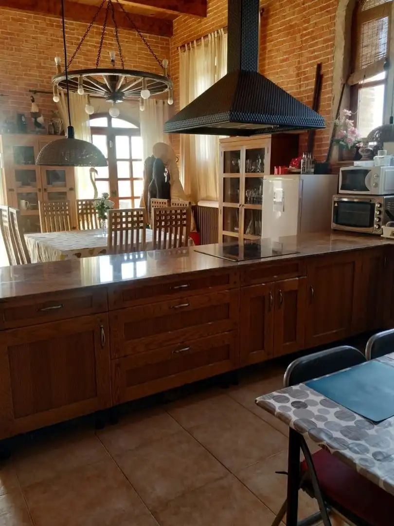 Cuina de Finca rústica en venda en La Ràpita amb Aire condicionat, Calefacció i Jardí privat