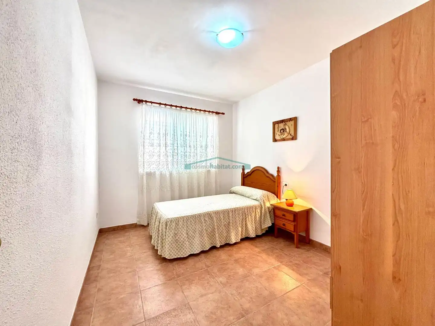 Casa aparellada amb jardí en venda a Calle Genoves, imagen 30