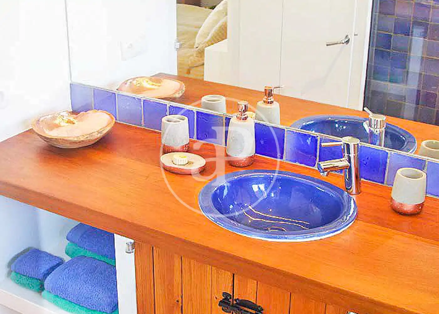 Bathroom of Houses for sale in Formentera  with Air Conditioner, Heating and Private garden