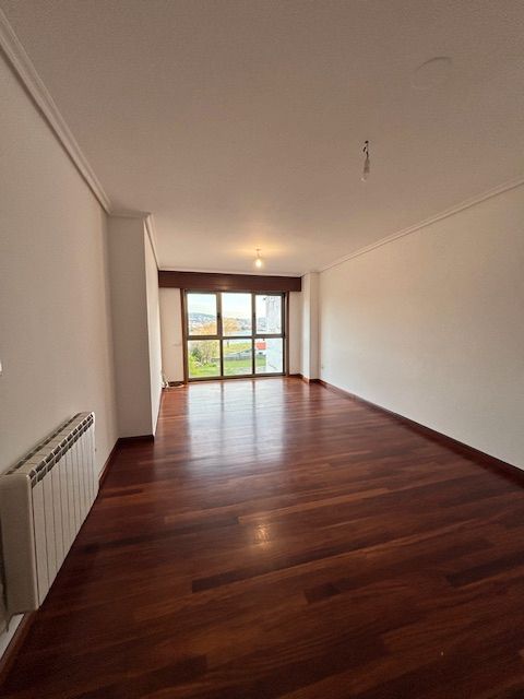 Habitación de Dúplex en venta en Narón con Calefacción, Parquet y Trastero