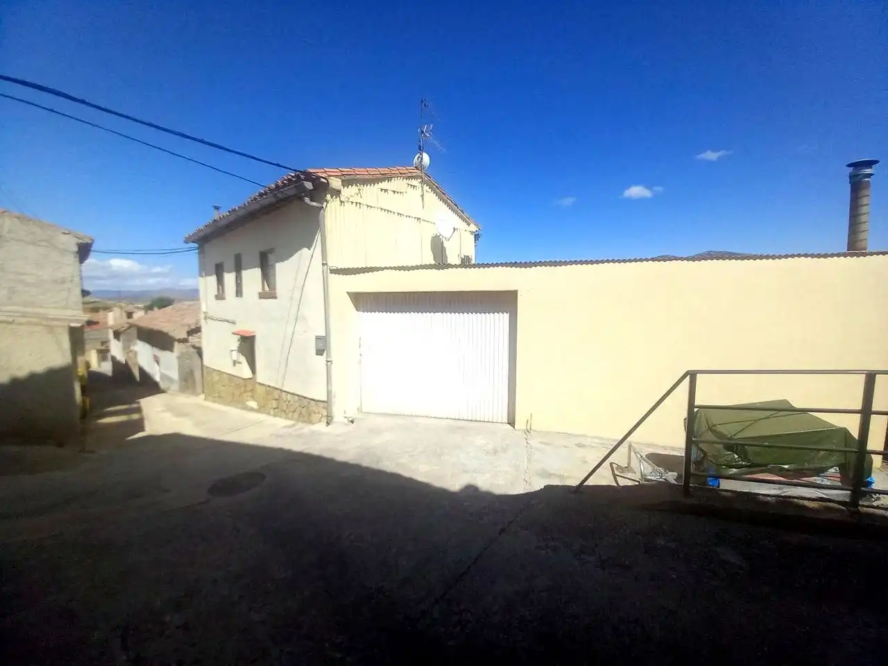 Exterior view of Houses for sale in Belmonte de Gracián  with Terrace