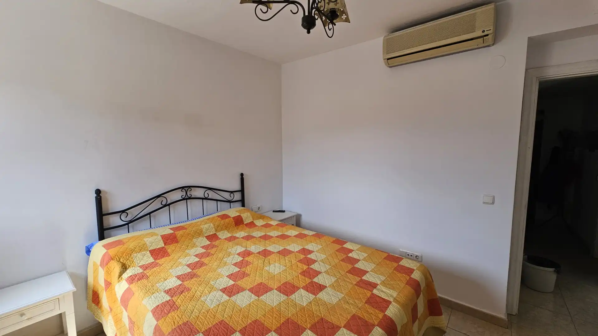 Habitación de Piso de alquiler en Málaga con Aire acondicionado y Amueblado
