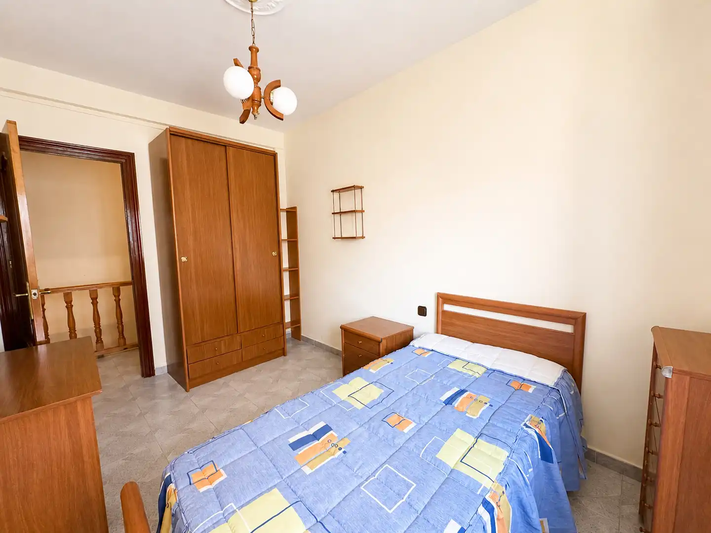 Flat for rent in Calle los Almendros, Bulevar - Plaza Castilla
