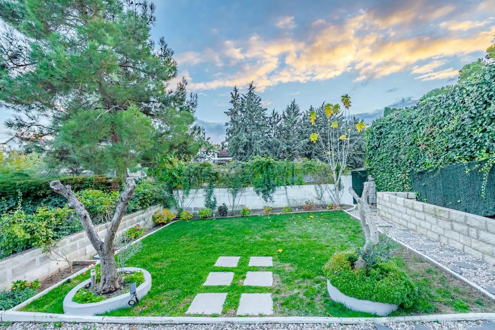 Garden of Houses for sale in Valdemorillo  with Heating, Private garden and Terrace