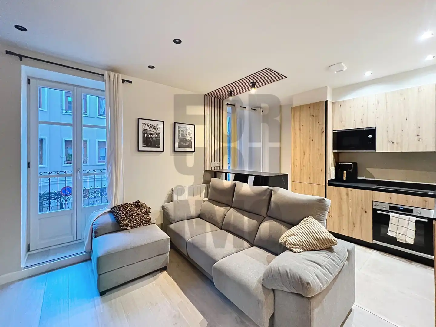 Living room of Apartments for sale in Irun   with Heating, Parquet flooring and Furnished