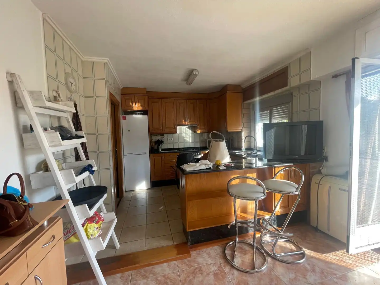 Cocina de Casa o chalet en venta en Pedralba con Jardín privado, Terraza y Piscina