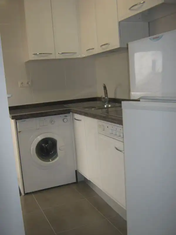 Study for rent in Plaza de Gracia, 7, Camino de Ronda