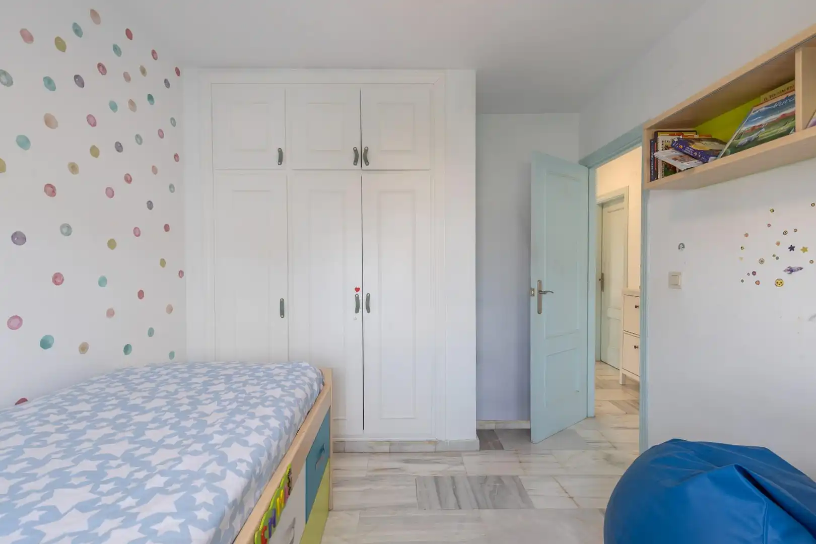 Habitación de Casa o chalet en venta en Altos de la Zubia