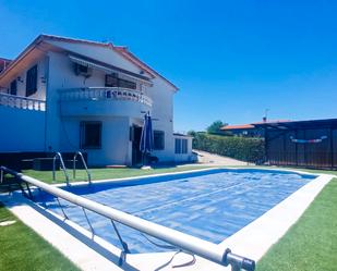 Swimming pool of House or chalet for sale in Estremera  with Air Conditioner, Heating and Private garden