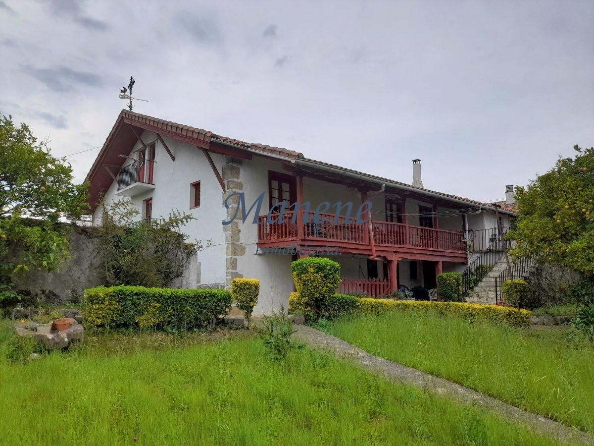 Exterior view of Country house for sale in Kortezubi  with Storage room and Balcony