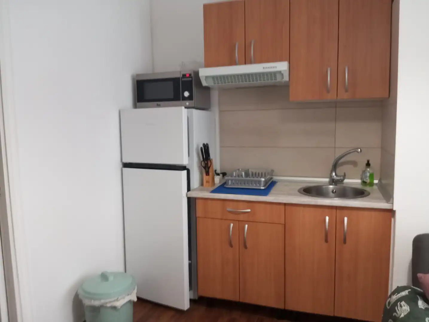 Cocina de Apartamento en venta en Vigo  con Parquet, Amueblado y Lavadora