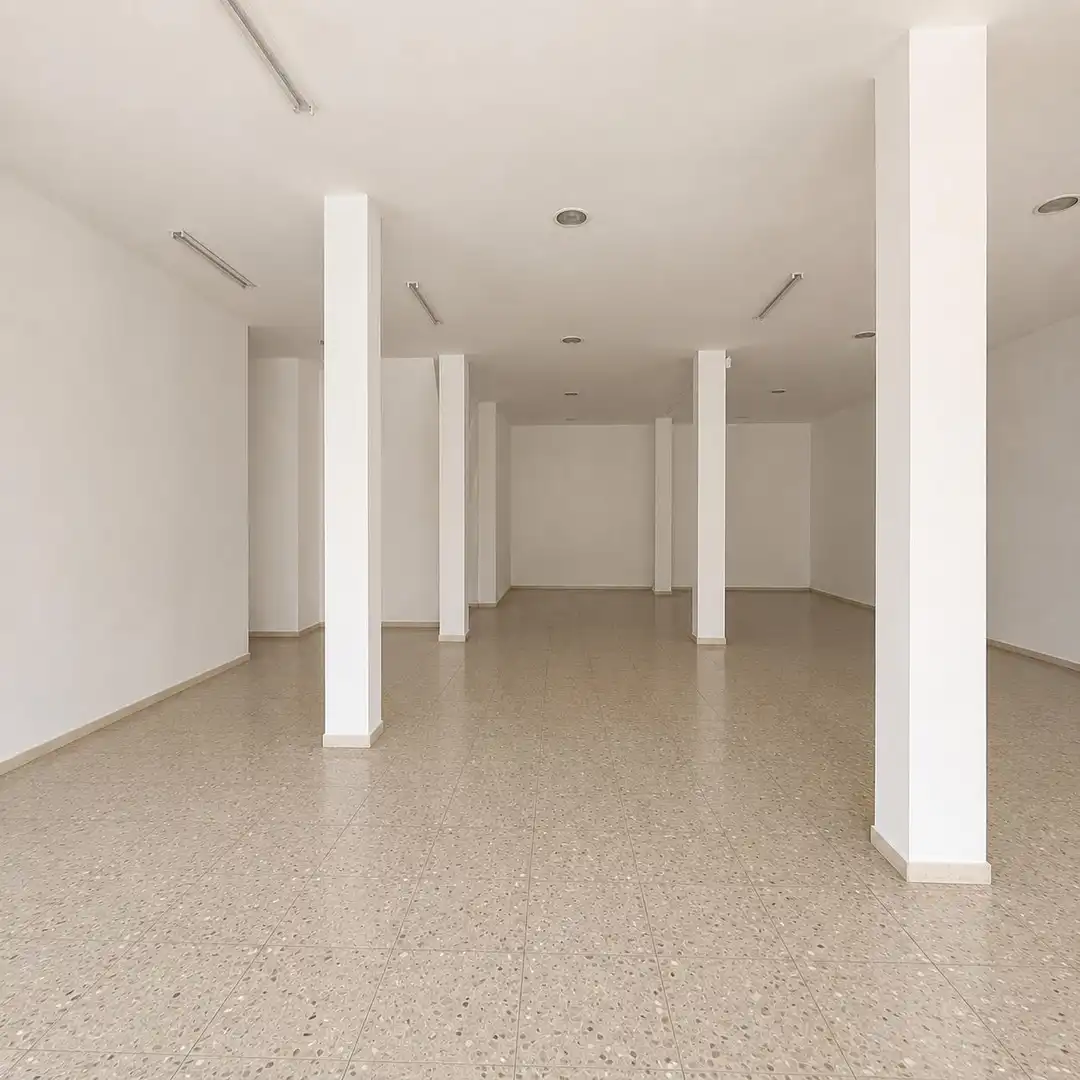 Business premises for sale in Huerta Fava - Santiago, imagen 2