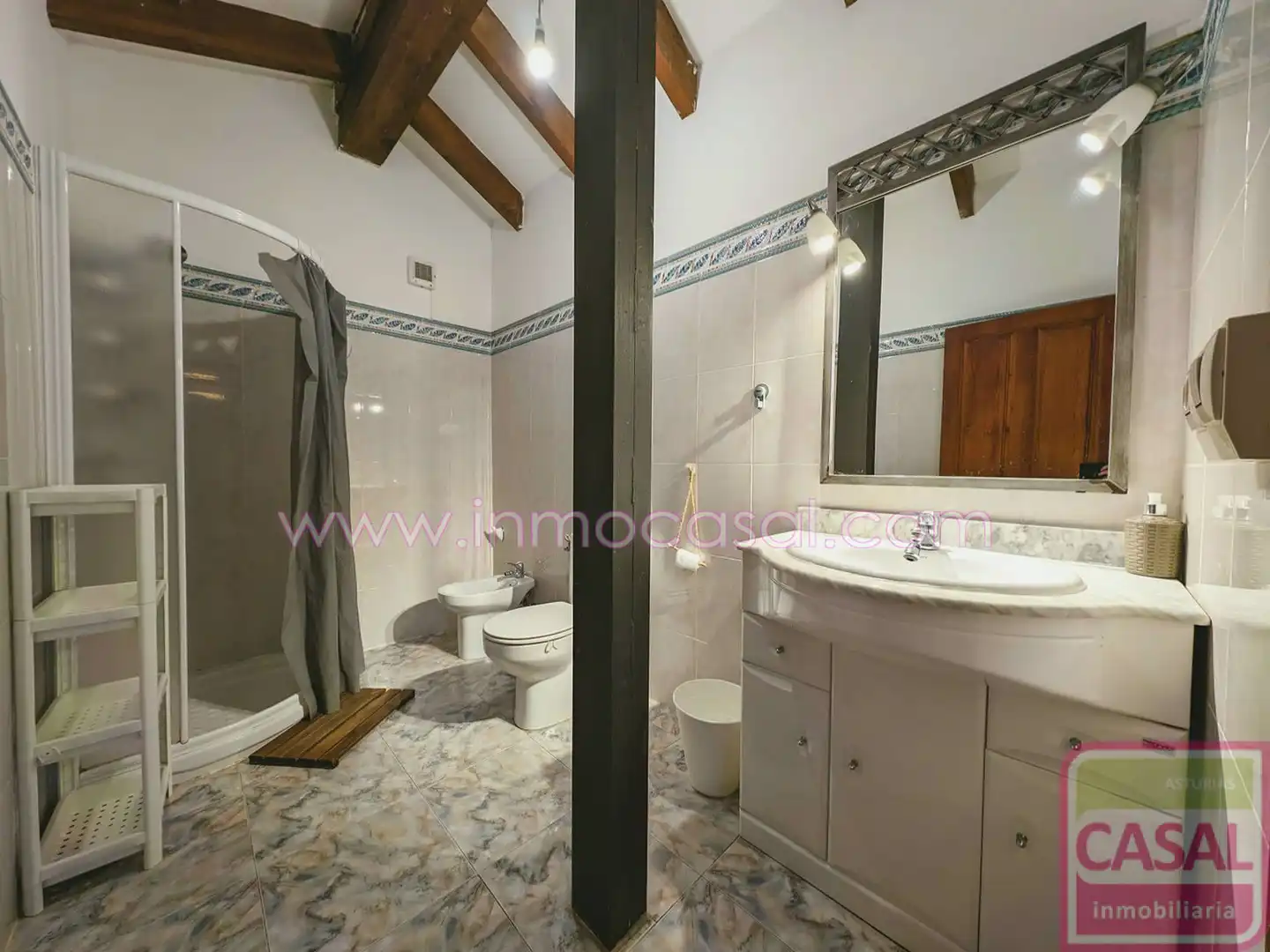 Baño de Casa o chalet en venta en Colunga con Calefacción, Terraza y Trastero