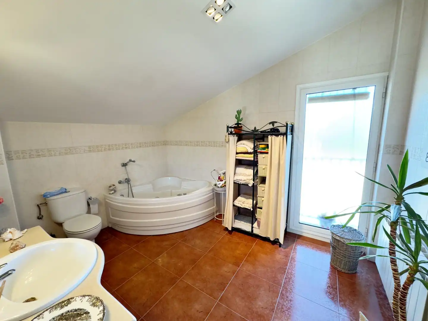 Bathroom of Houses for sale in Vallirana  with Heating, Private garden and Terrace