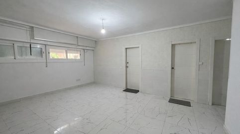 Foto 5 de Planta baixa en venda a Passeig Maragall, Gavà