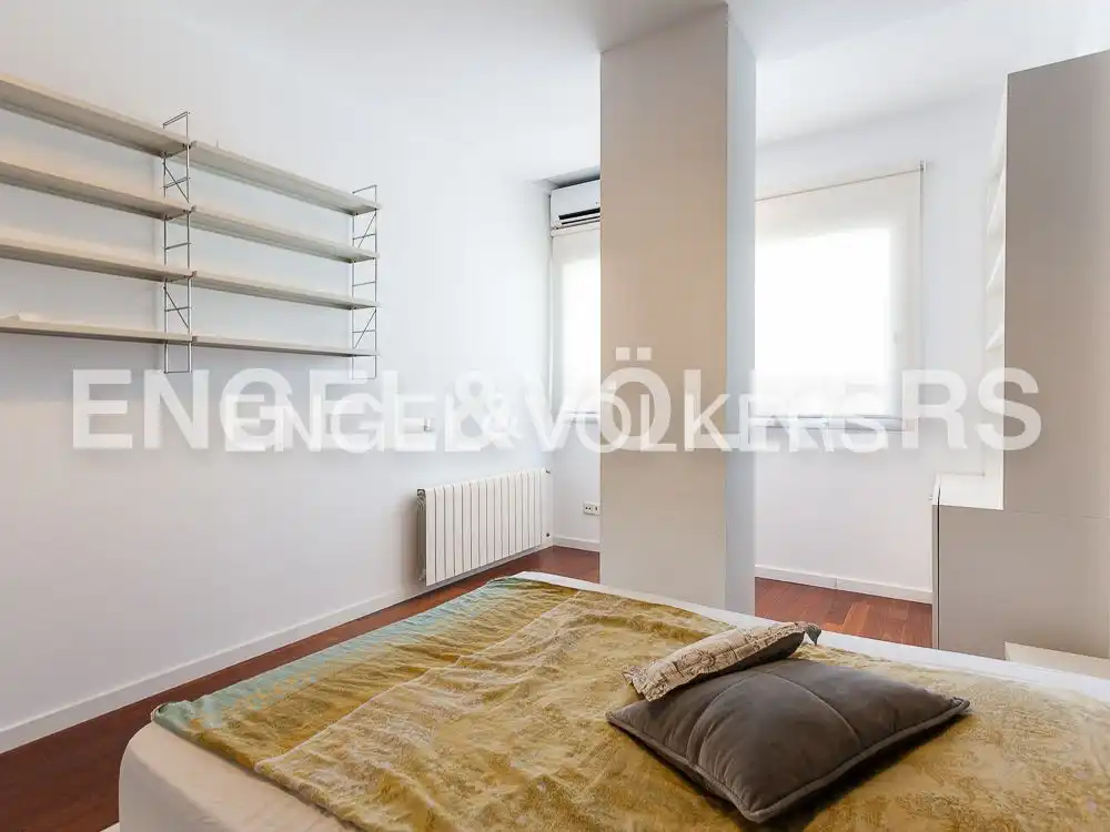 Bedroom of Flat for rent in Valencia  with Air Conditioner, Heating and Parquet flooring