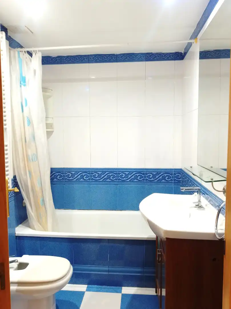 Badezimmer von Wohnung zum Verkauf in Cervelló mit Klimaanlage, Heizung und Abstellraum
