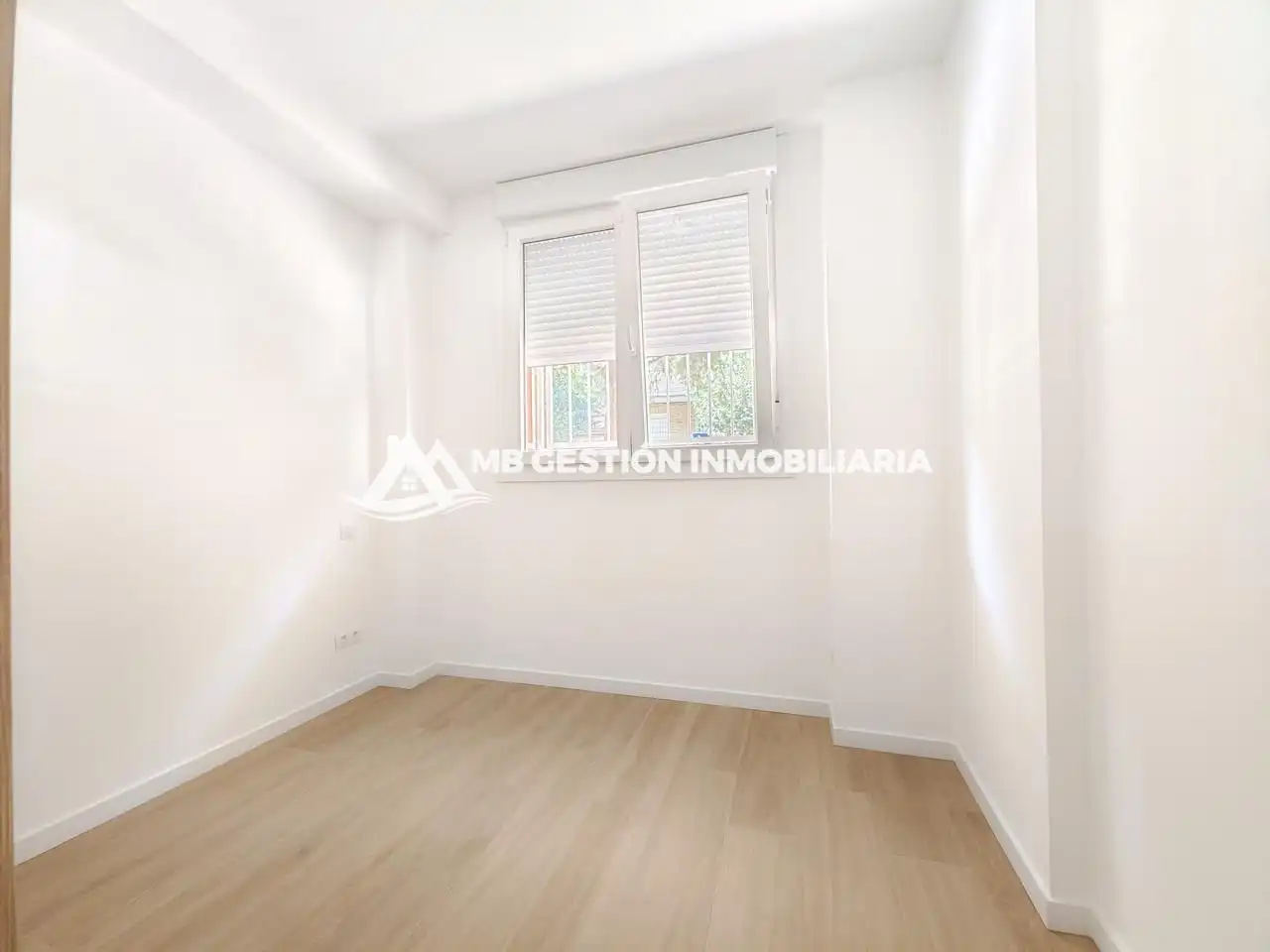 Habitación de Planta baja en venta en Getafe con Aire acondicionado y Calefacción