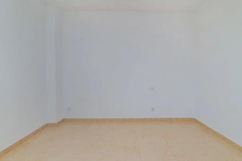 Habitación de Piso en venta en Las Aves