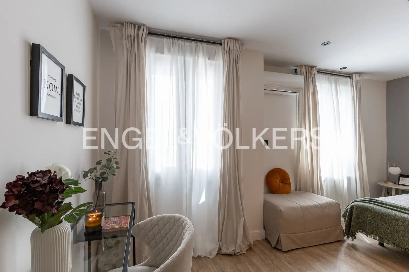 Bedroom of Flat for rent in Madrid  with Air Conditioner, Heating and Terrace