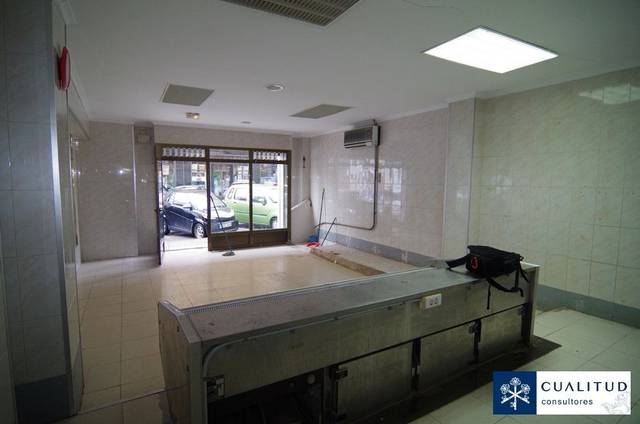 Local comercial en Venta en Avenida de Valencia - Avenida de Casalduch