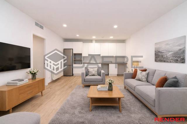 Piso en Venta en Canillas