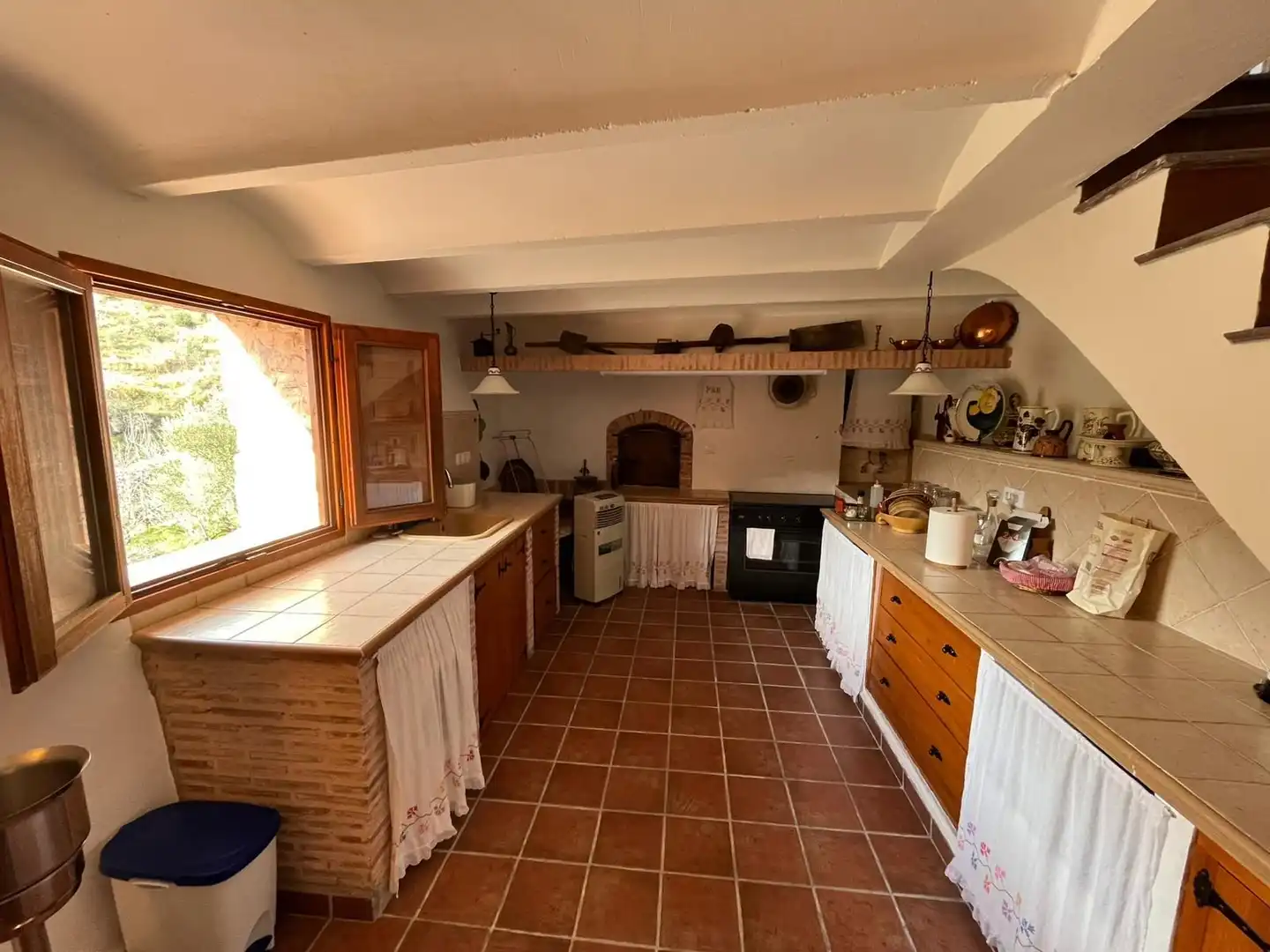 Cocina de Finca rústica en venta en Bejís con Terraza y Amueblado