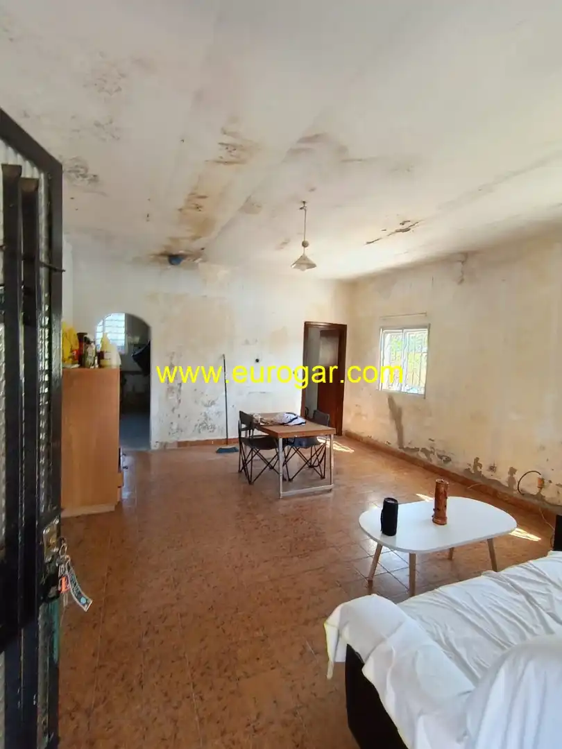 Finca rústica en venta en Chiva con Jardín privado, Terraza y Trastero