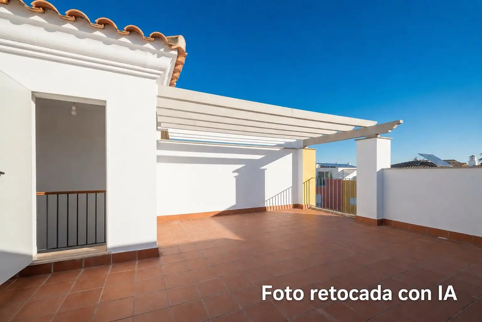 Terrassa de Casa adosada en venda en Dos Hermanas amb Aire condicionat, Calefacció i Jardí privat