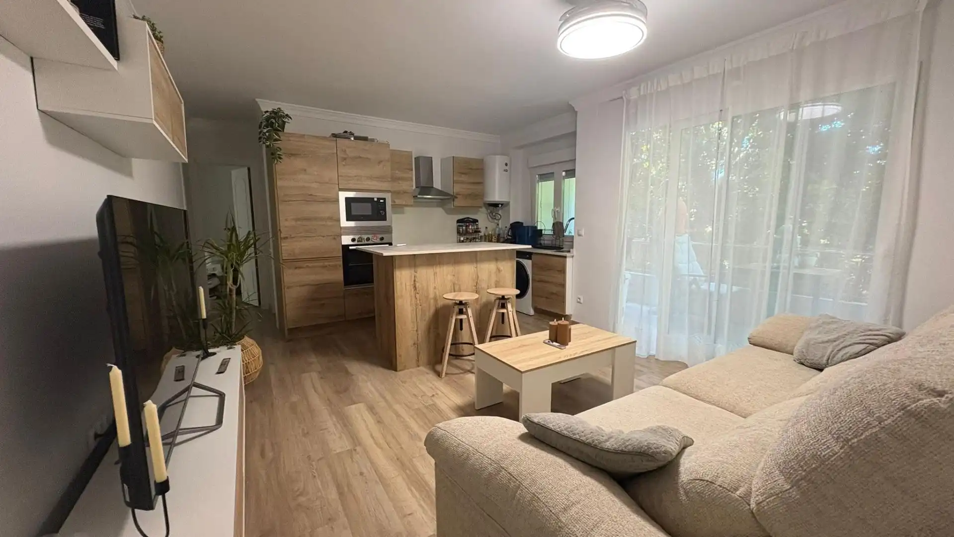 Sala de estar de Piso en venta en Málaga con Aire acondicionado, Amueblado y Balcón