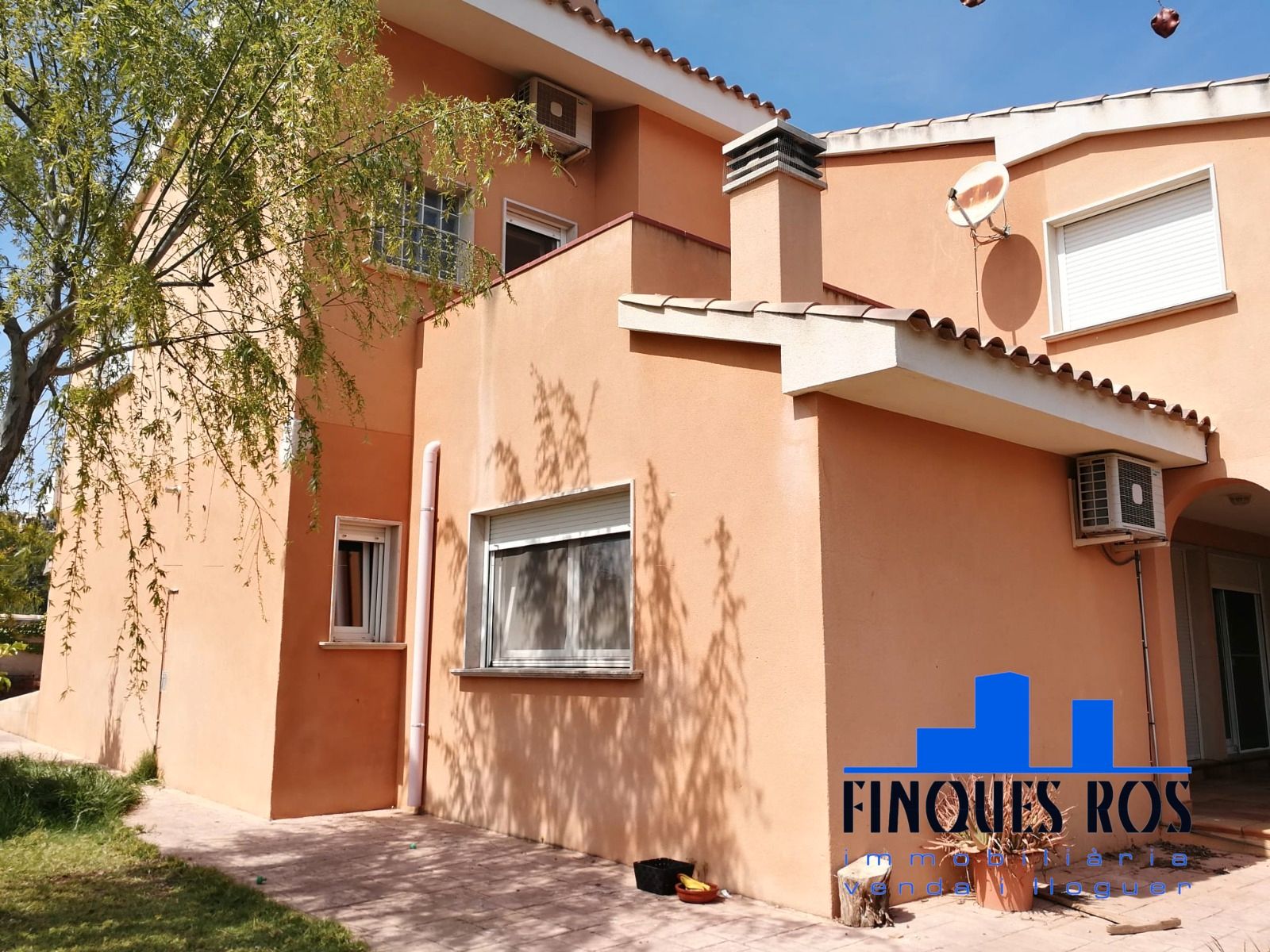 Exterior view of House or chalet for sale in Vinaròs  with Heating, Terrace and Oven