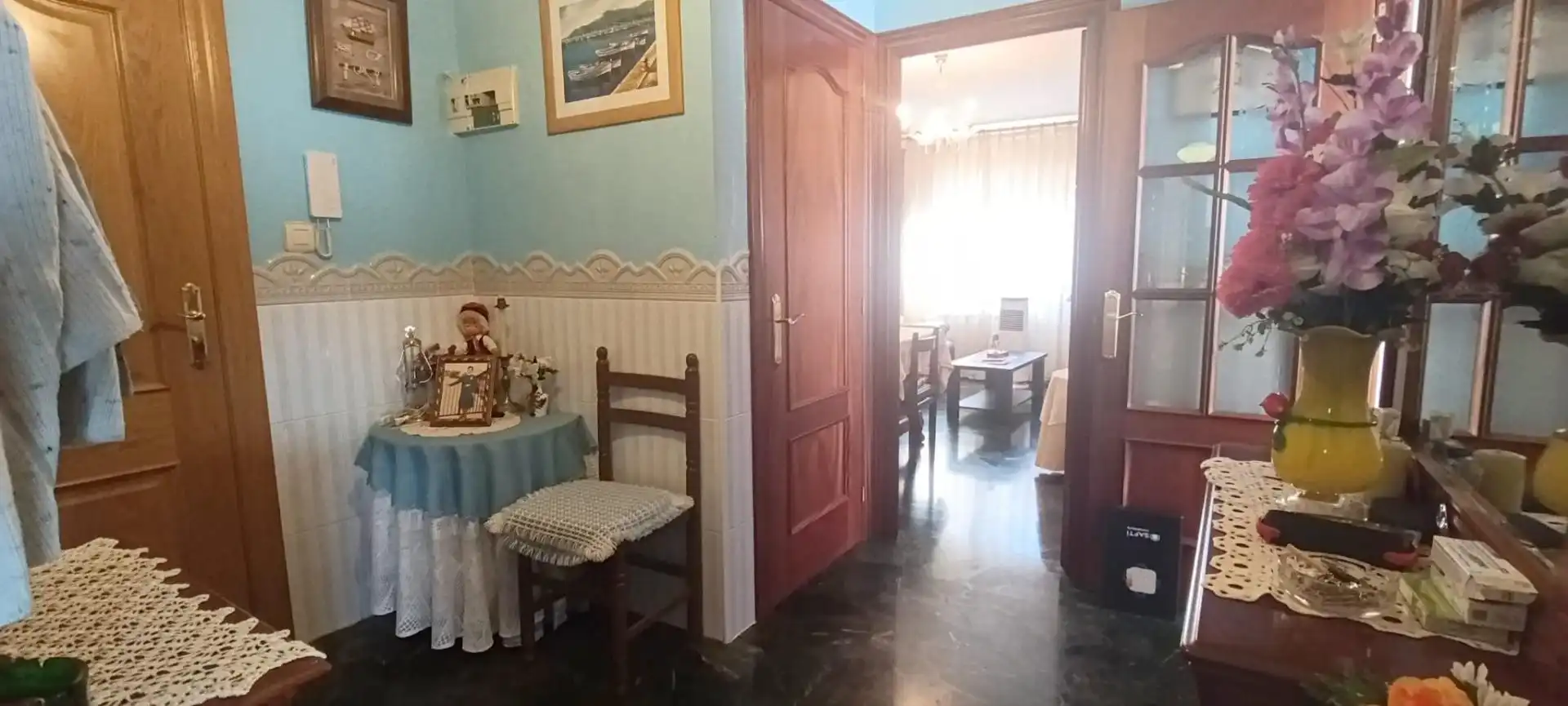 Piso en venta en Mansilla de las Mulas con Calefacción y Amueblado