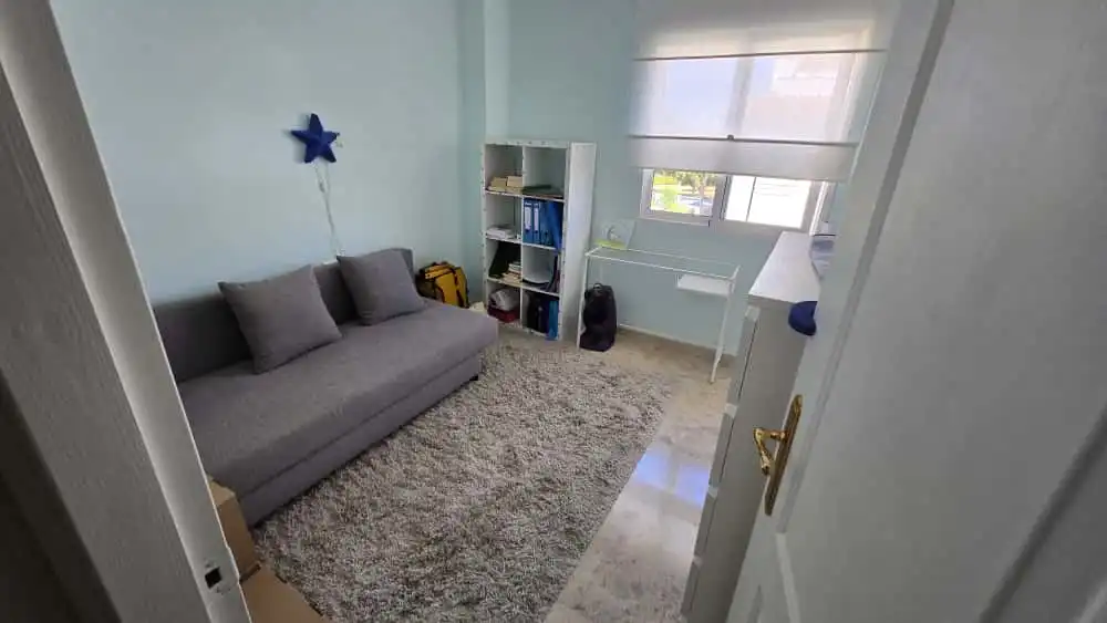 Dormitori de Casa adosada en venda en Alhaurín de la Torre amb Aire condicionat, Jardí privat i Traster