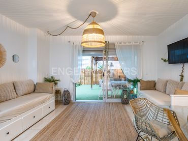 Flat with pool to rent in Camí Llavador