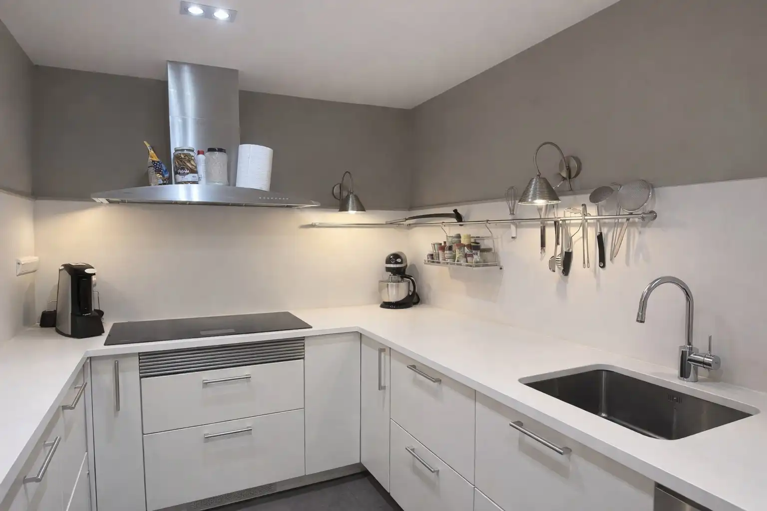 Küche von Wohnung zum Verkauf in Sant Cugat del Vallès mit Klimaanlage, Heizung und Parkett