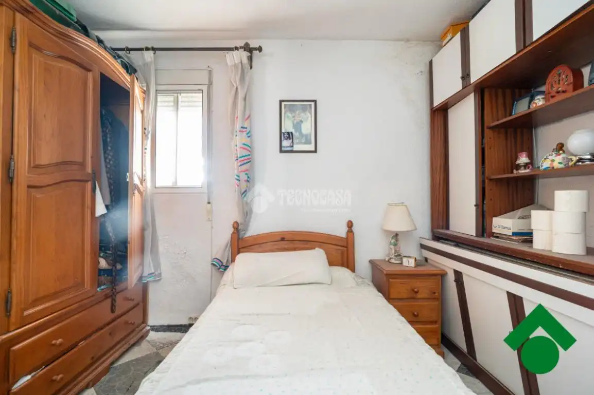 Casa aparellada en venda a Santa Adela - Parque Leyva Loro, imagen 14