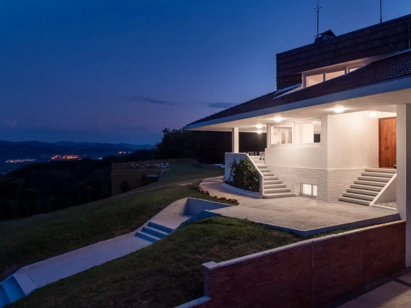 Vista exterior de Casa o chalet en venta en Hondarribia con Aire acondicionado, Piscina y Balcón