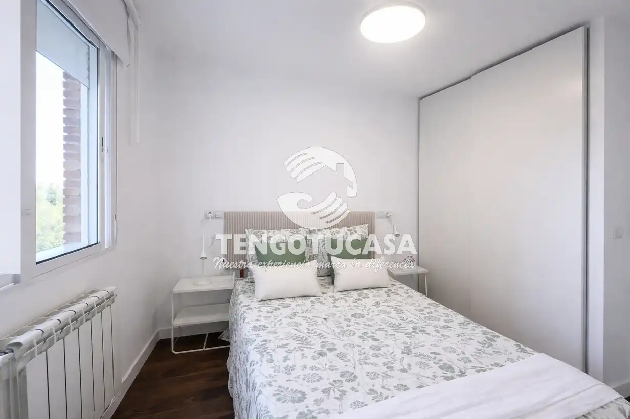 Dormitori de Pis en venda en Madrid amb Aire condicionat, Calefacció i Terrassa