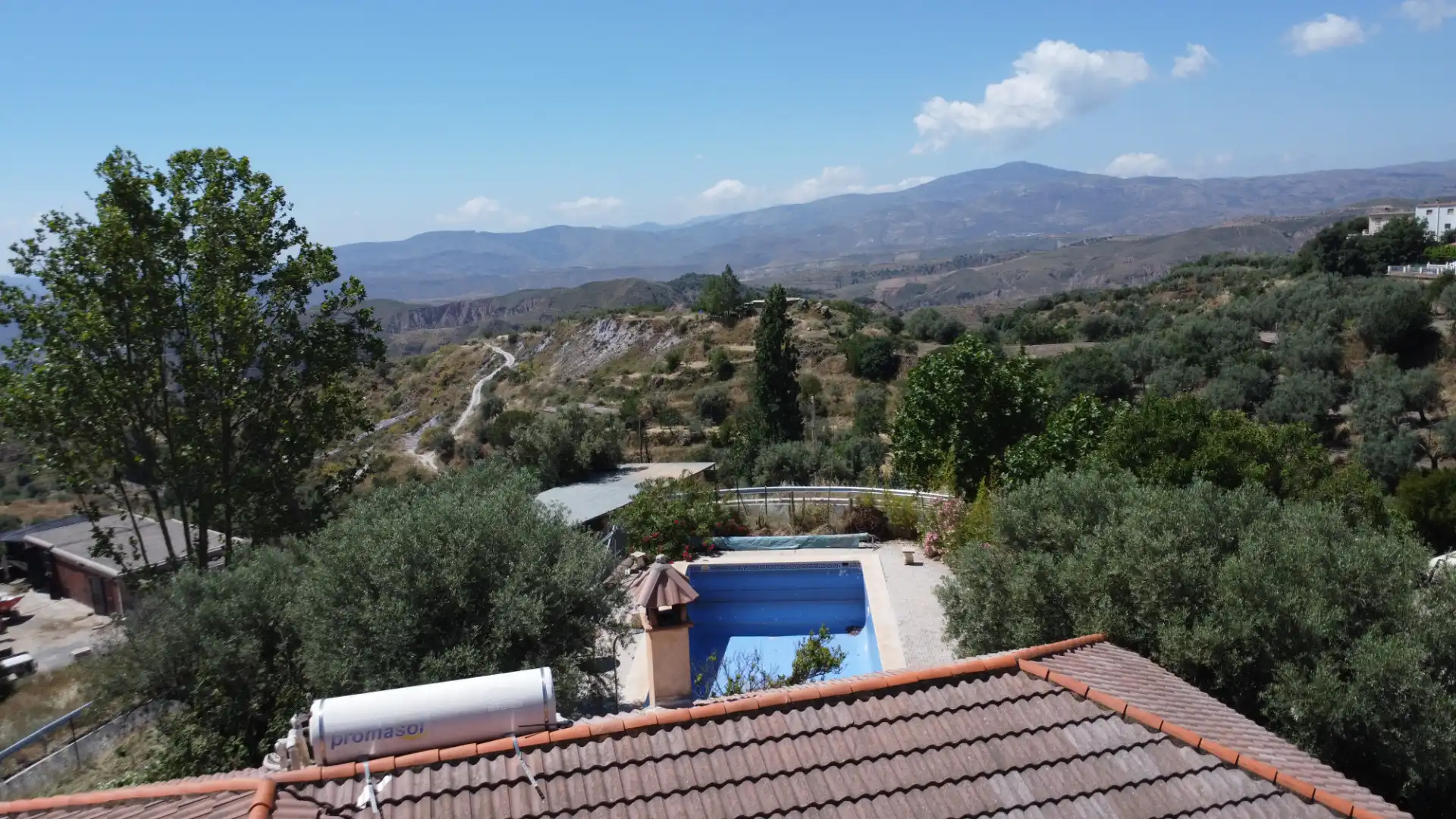 Piscina de Casa o chalet en venta en Válor con Calefacción, Jardín privado y Terraza