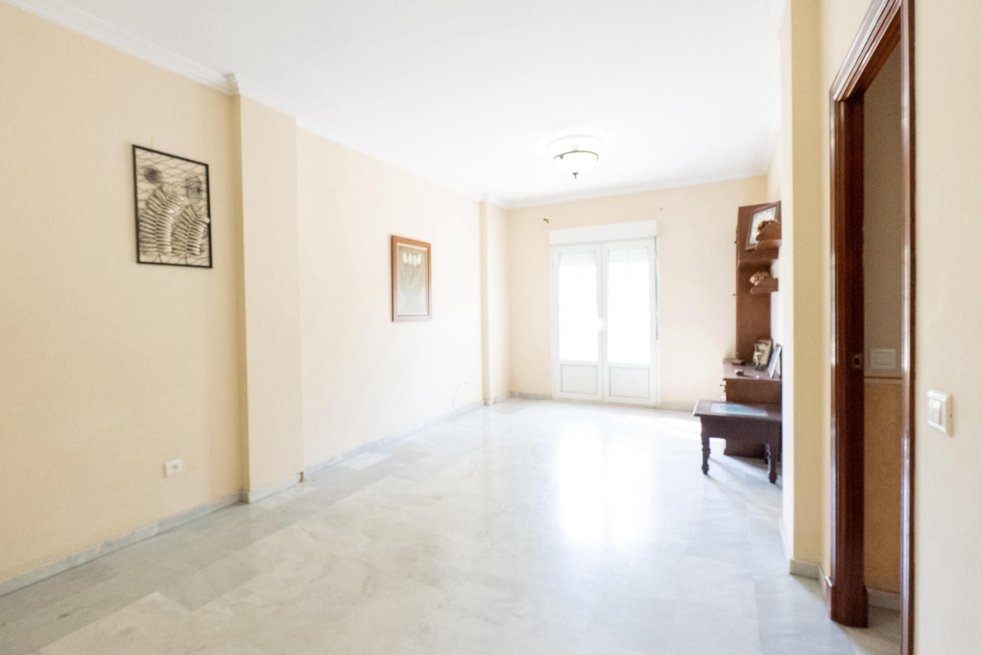 Piso en venta en Utrera con Aire acondicionado y Trastero