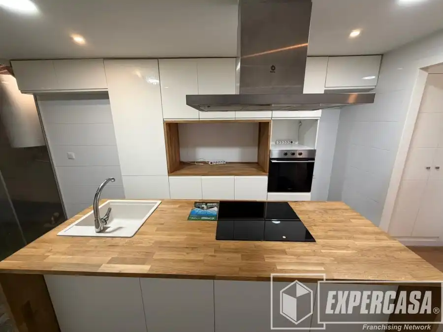 Cuina de Pis en venda en Llíria amb Aire condicionat i Parquet