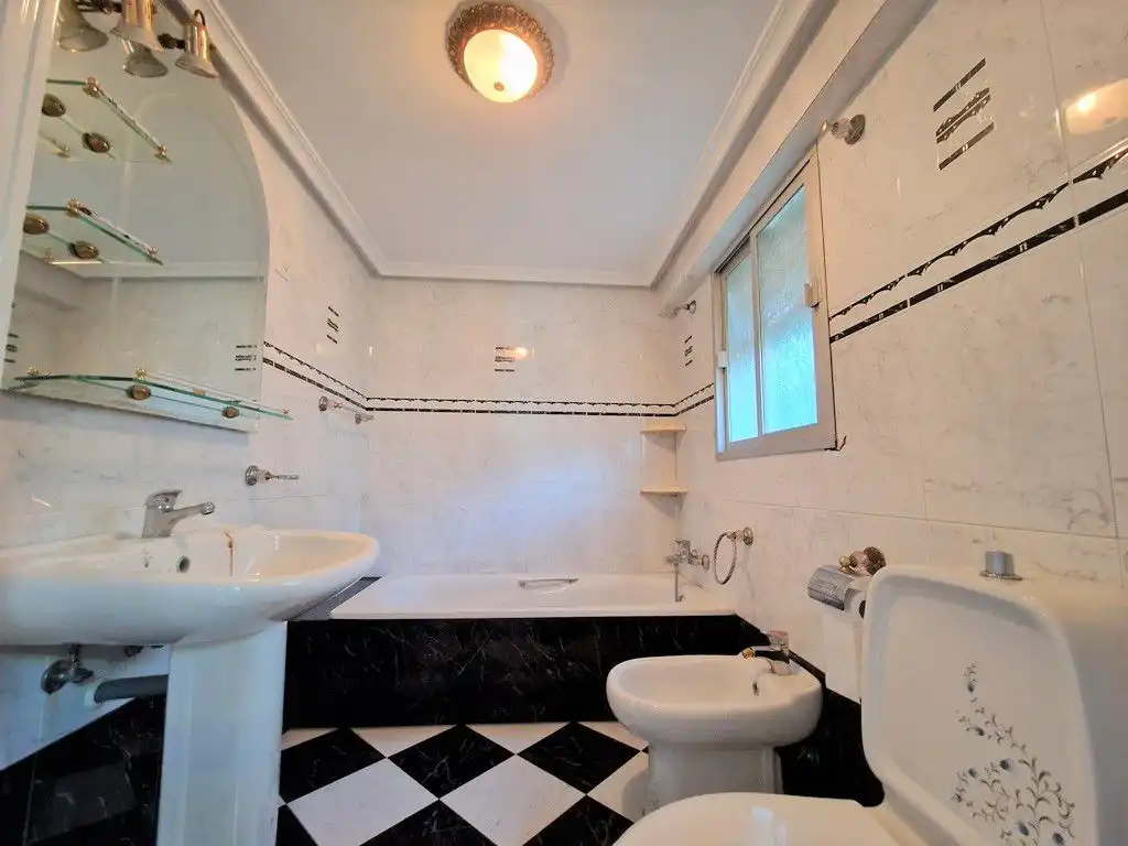 Bathroom of Houses for sale in La Carolina  with Air Conditioner and Terrace