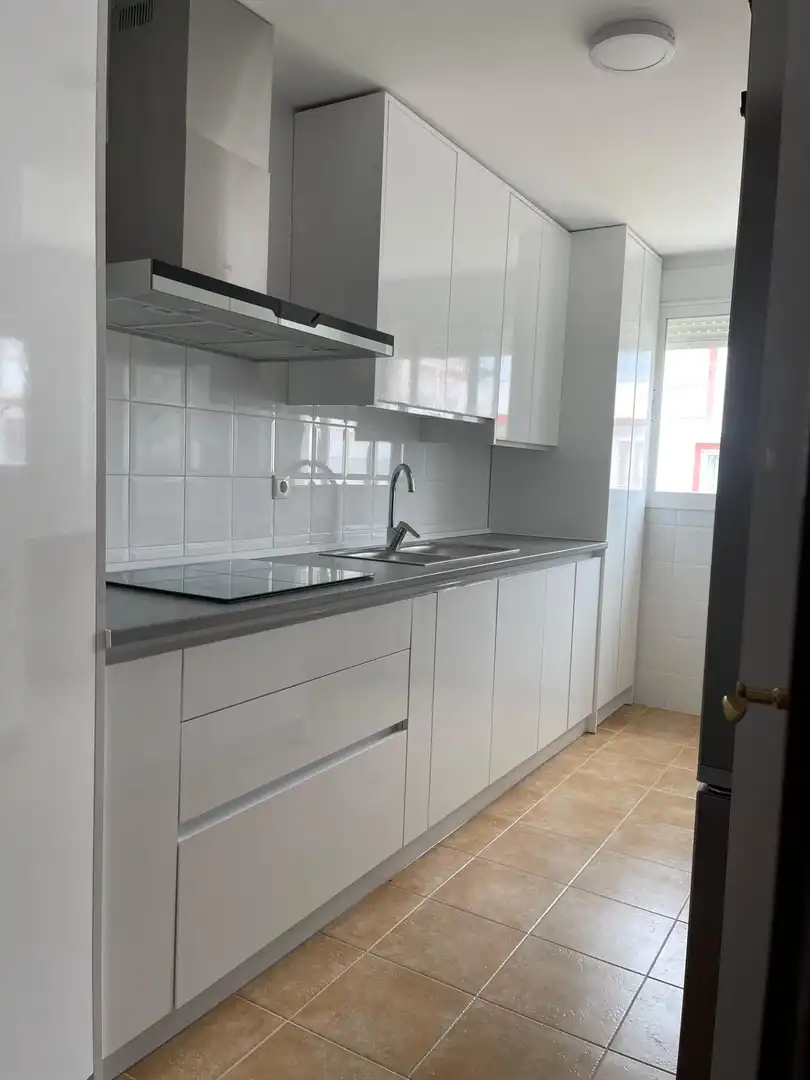 Küche von Wohnung zum Verkauf in Priego de Córdoba mit Terrasse, Abstellraum und Gemeinschaftspool