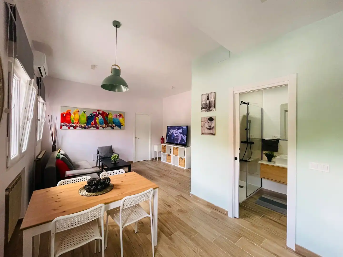 Flat for rent in Calle Aeronave, Timón