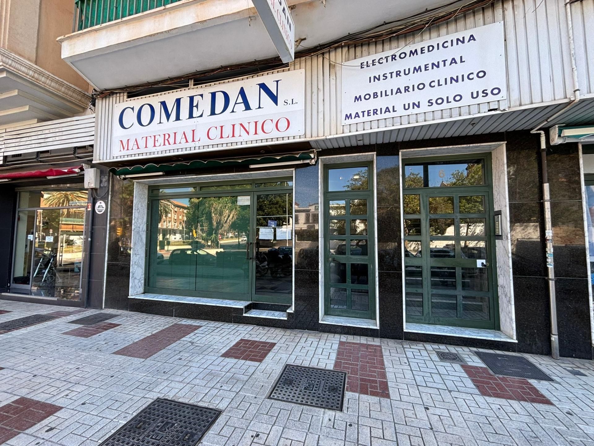 Local de lloguer en Málaga Capital amb Aire condicionat i Moblat