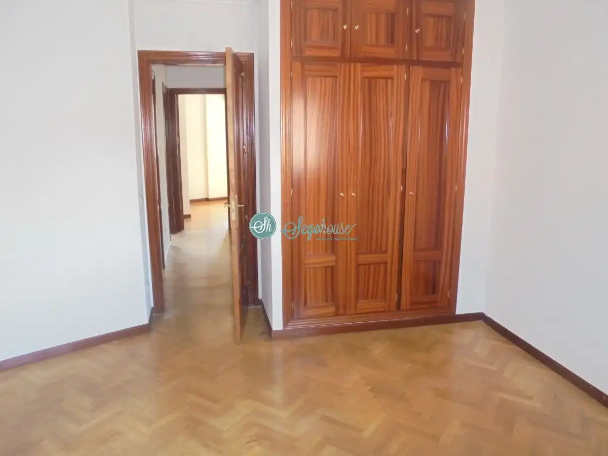 Houses for sale in Vía Romana